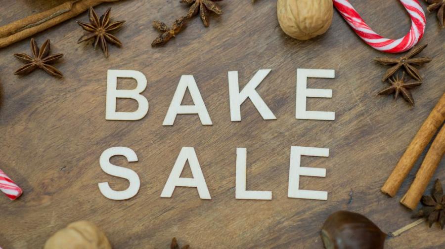 letters that spell Bake Sale